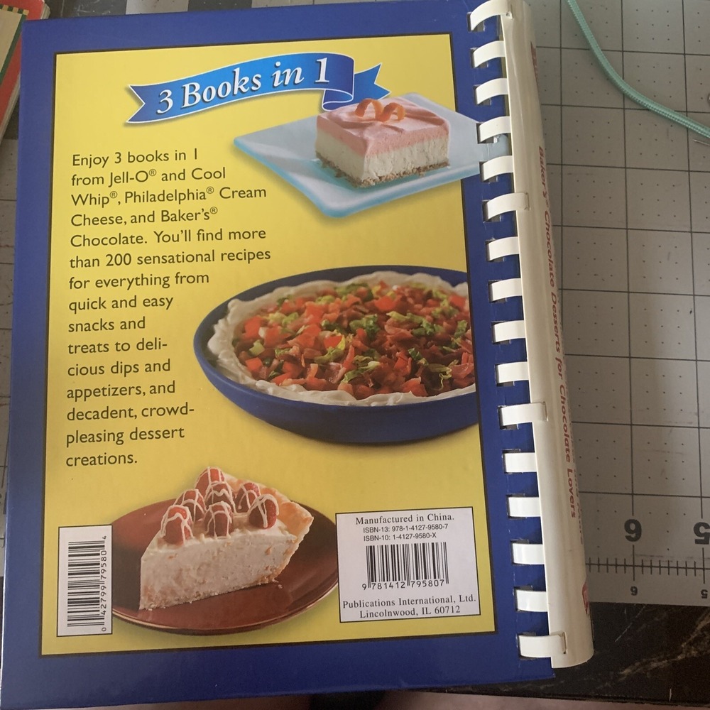 Vintage 2008 3 In 1 Favorite Desserts Baking Recipes Cookbook Cook Book - Picture 2 of 5